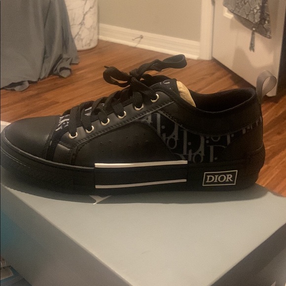 I need to get rid of them asap 💯 - Picture 2 of 7